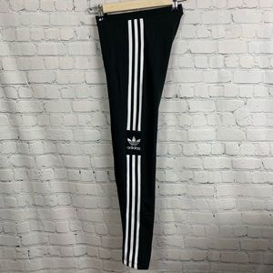 adidas Pants - 📸 NEW Adidas Trefoil Tights - Size XS adidas Pants - 📸 NEW Adidas Trefoil Tights - Size XS